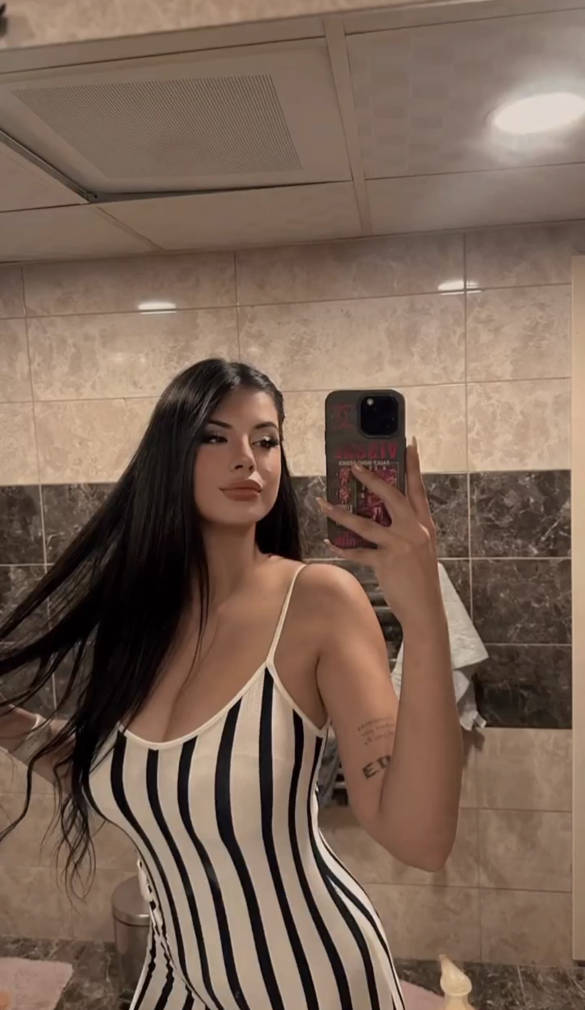 Pınarlı Zarif Ruh Escort Efsane