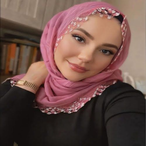 Çiğli Birlikte Başarı Escort Bayan Vesile