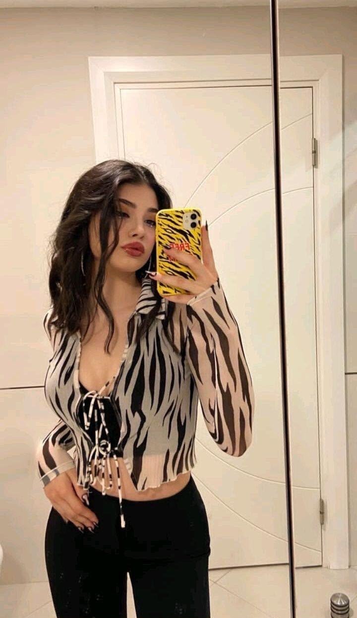 Akçaköy Sempatik Kadın Bayan Escort Ceren
